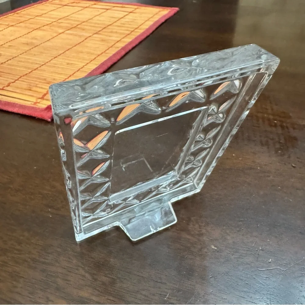 Lenox Lead Glass Quilted Diamond Look Standing Picture Frame
